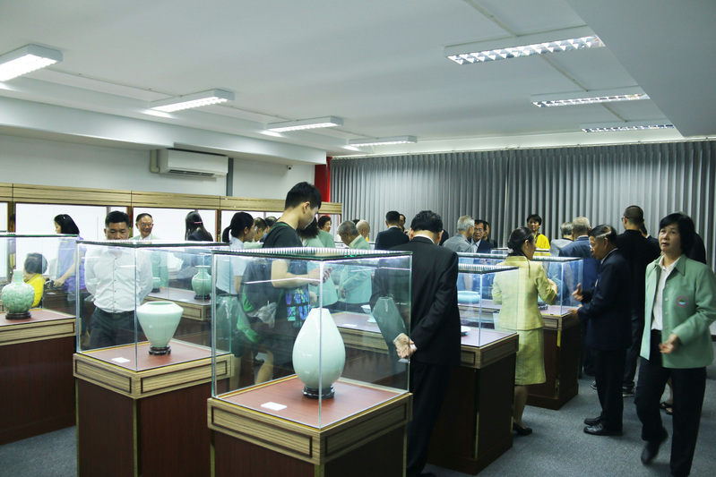 文化紐帶，友誼橋梁 我校首家海外“中國(guó)青瓷文化學(xué)堂”在泰國(guó)成功落戶